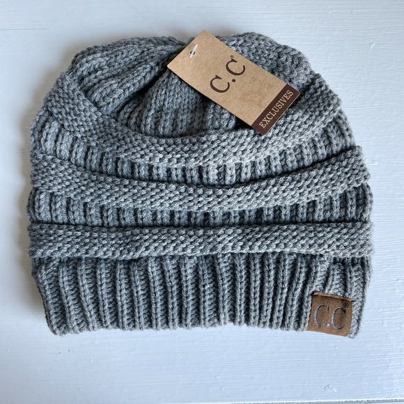 CLASSIC C.C BEANIE HAT With Tags - Picture 1 of 5